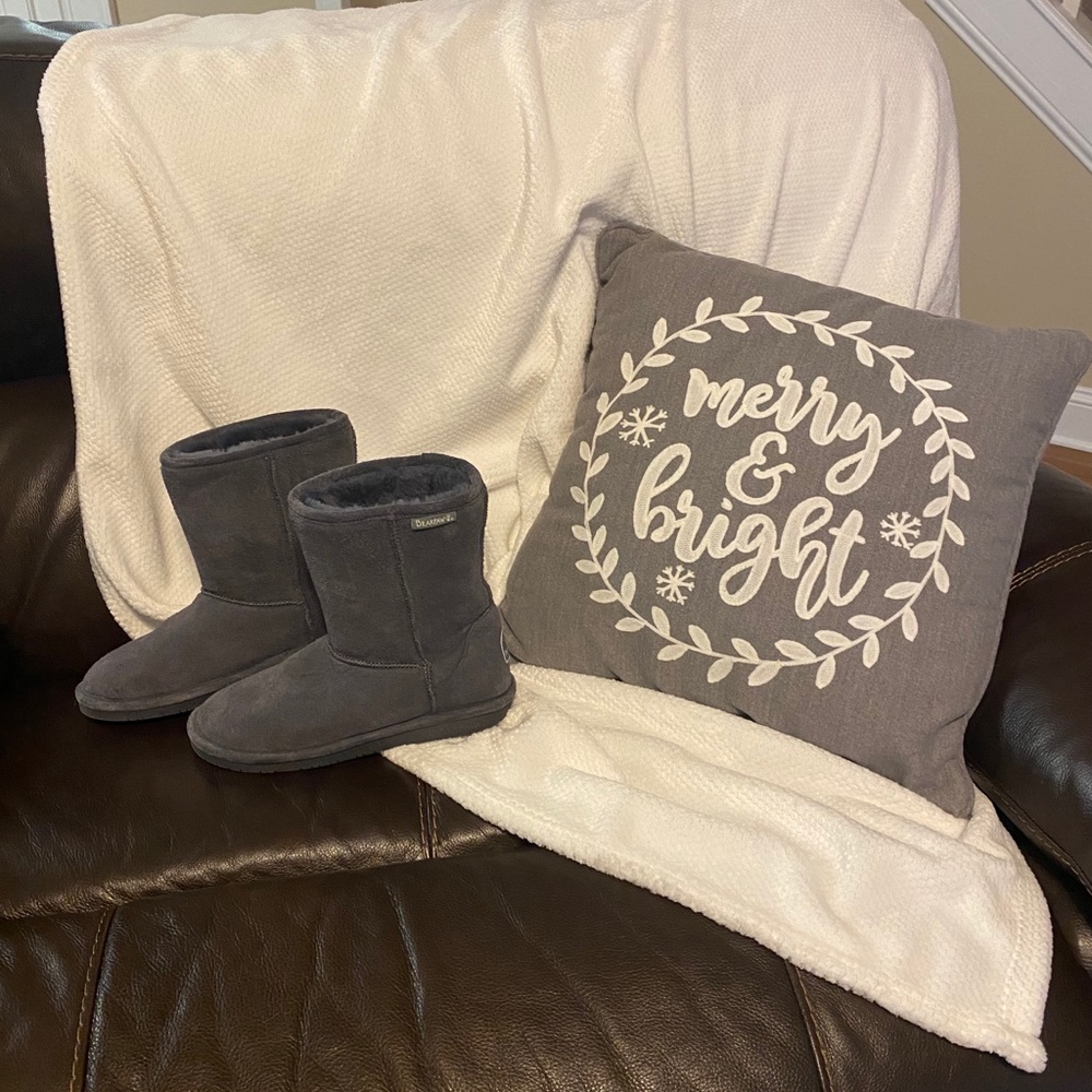 Grey BearPaw Boots